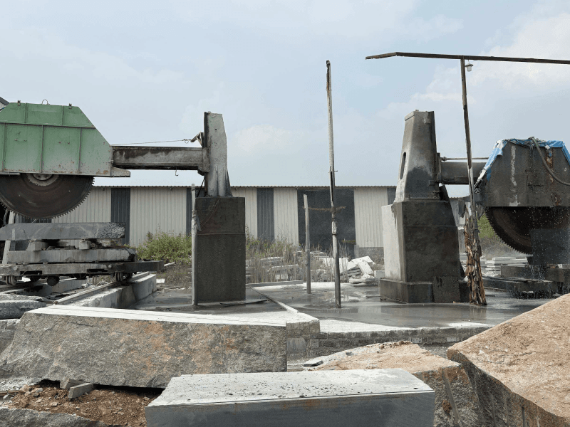 Custom Granite Memorial Solutions for Wholesale Buyers